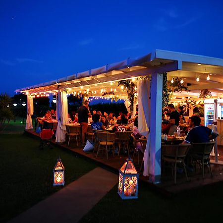 Rey Beach Club มอนเตไน ภายนอก รูปภาพ