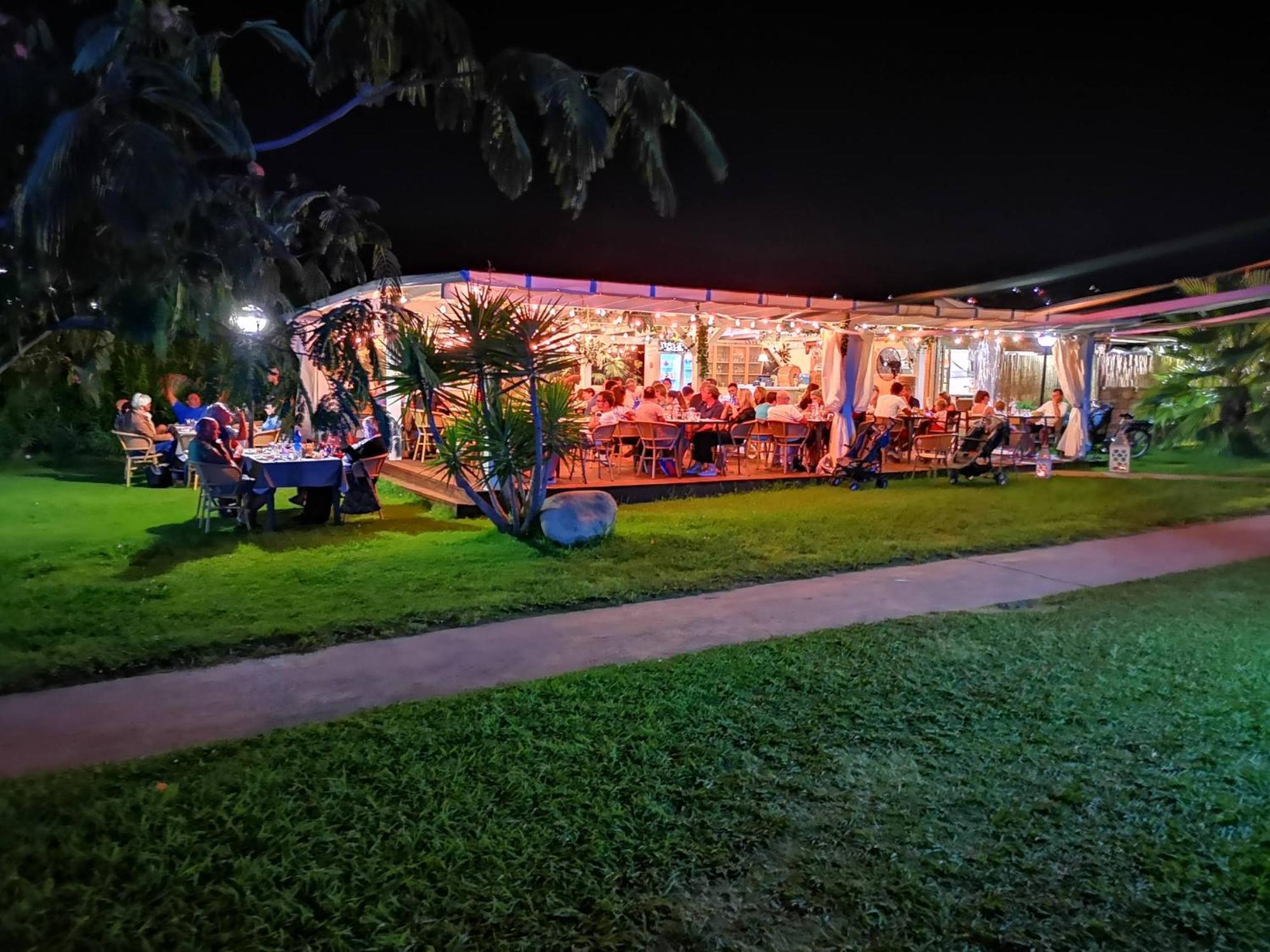 Rey Beach Club มอนเตไน ภายนอก รูปภาพ